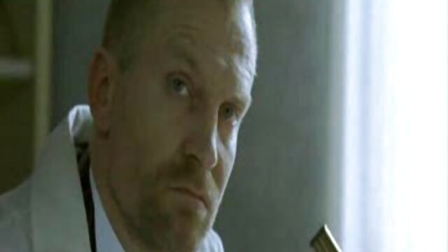 Sexy bitches hút hai quái vật đen cocks tại các công viên xxx video han