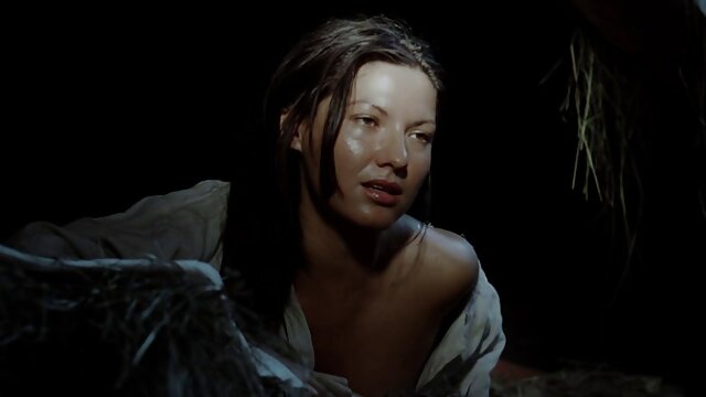 Nóng gai han xxx cô gái thủ dâm cô ấy đít cứng (hậu môn)