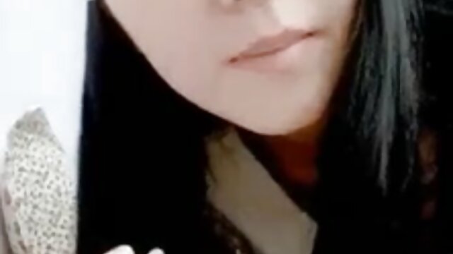 Busty tóc vàng và brunette trong metal dâm đãng sự nịnh hót đầu bếp xxx sex han dày tinh ranh vì cum