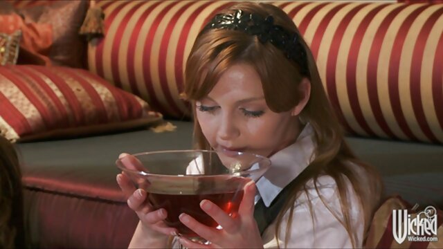 Tình dục tuổi teen bình phim xxx gái hàn thường - Ngày đầu tiên qua hậu môn